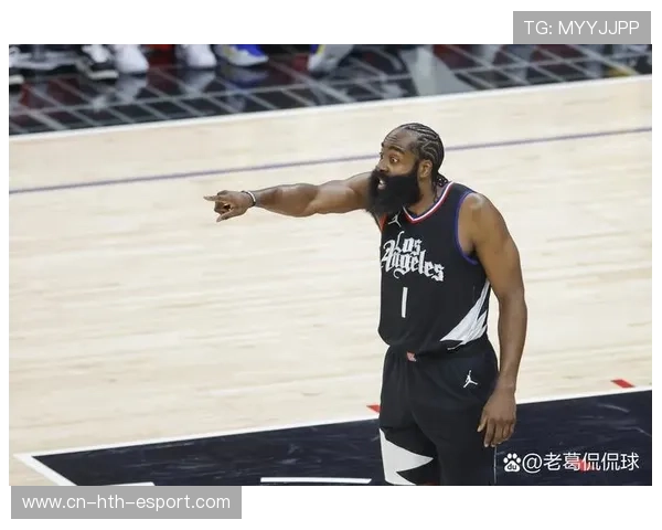 哈登创历史,年纪也能三双:篮球场上的传奇巨星 哈登创历史,年纪也能三双:篮球场上的传奇巨星