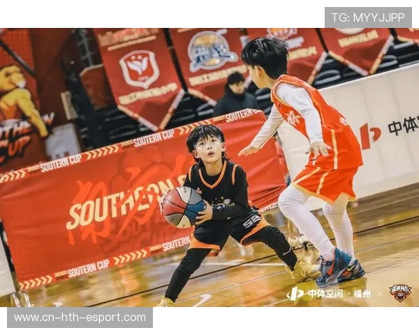 篮球让青春更加勇敢无畏，篮球让我坚强